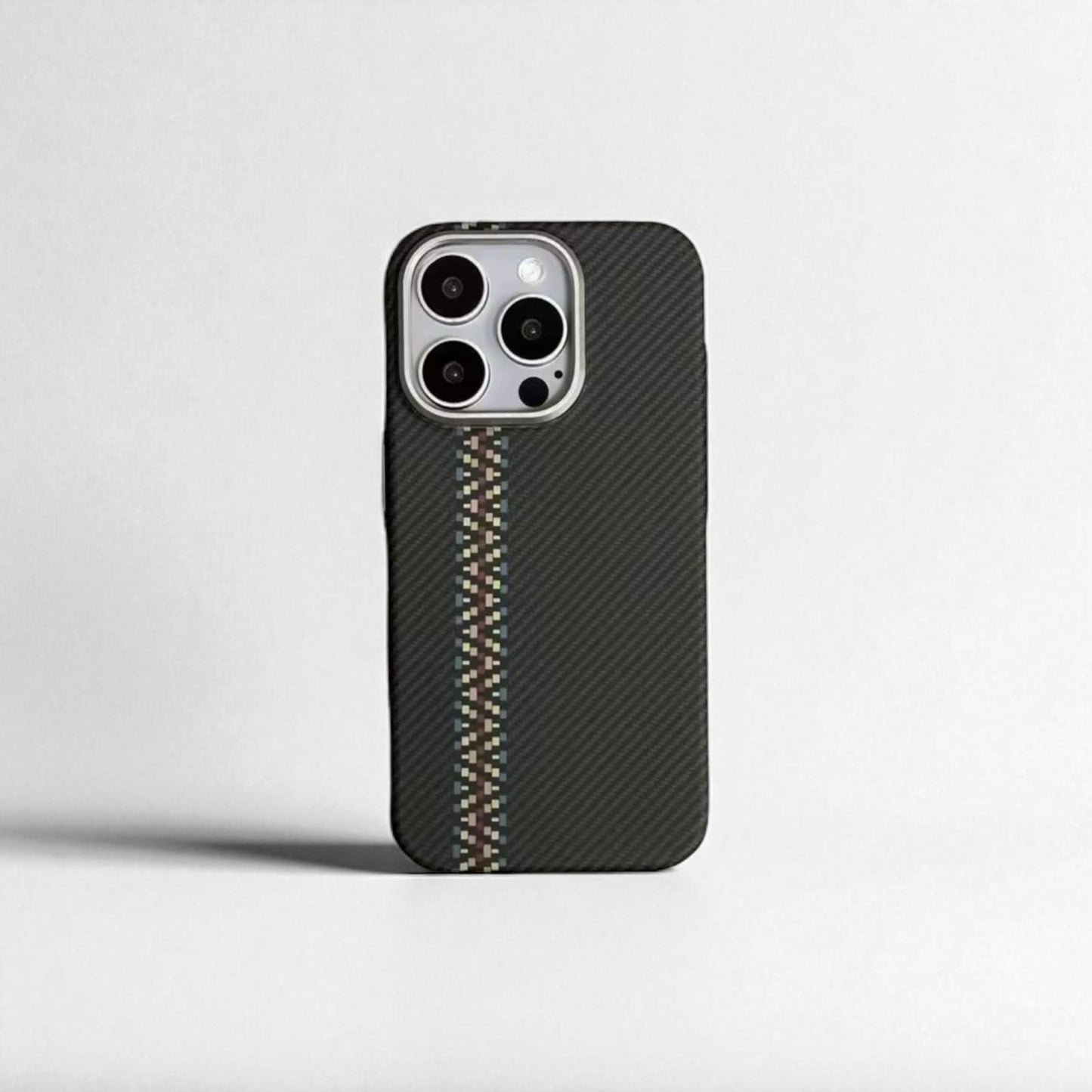 Thin Carbon Armor Case – MagSafe case with metal camera frame for iPhone 15 / 16 Pro Max