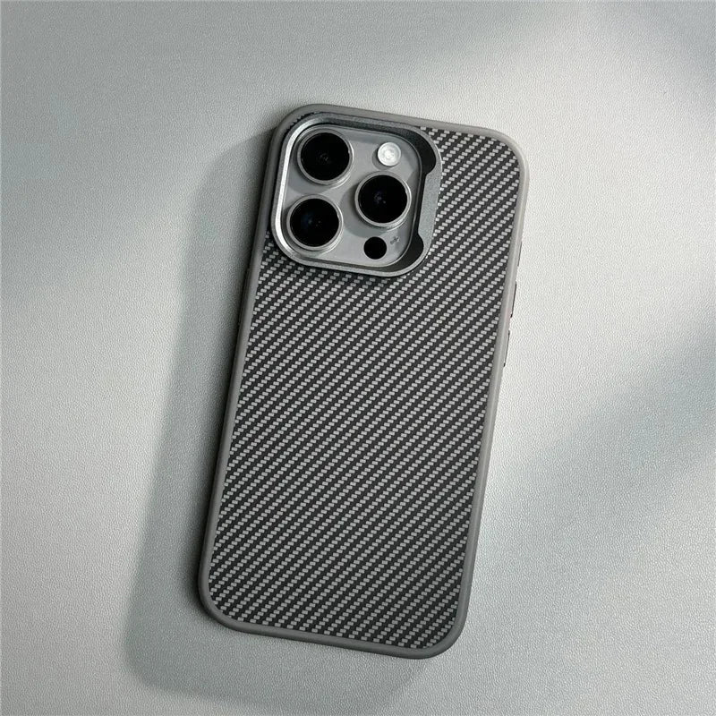 Luxus Carbon Fiber Textur – Einfache Telefonhülle für iPhone 12, 13, 14, 15, 16 Pro Max – Weiche Gummi-Rahmen Abdeckung