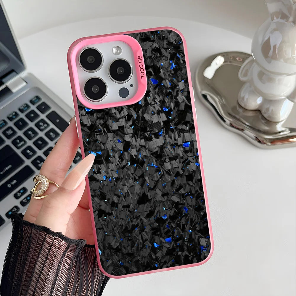 Carbon Style trifft Klasse – Die ultimative Hülle für dein iPhone
