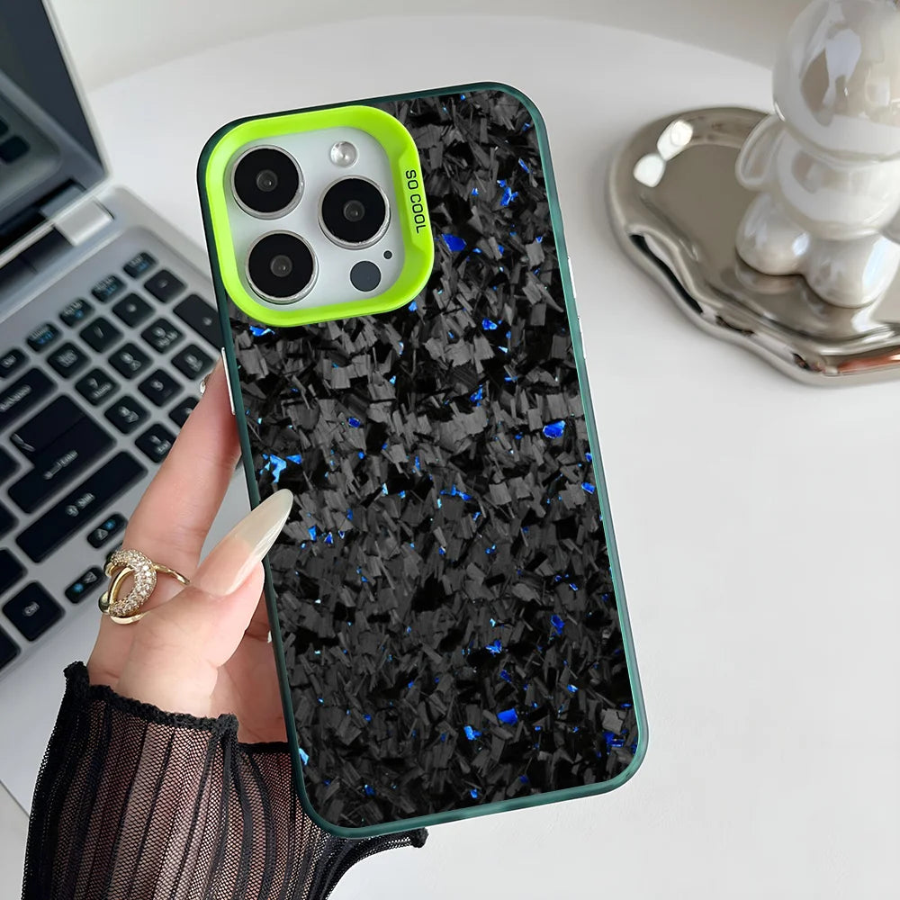 Carbon Style trifft Klasse – Die ultimative Hülle für dein iPhone