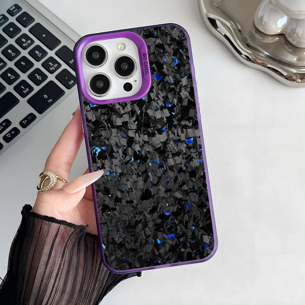 Carbon Style trifft Klasse – Die ultimative Hülle für dein iPhone