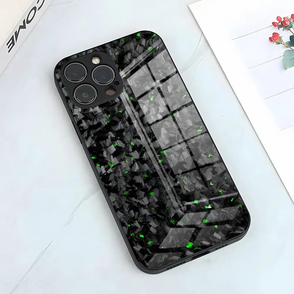 Edle Glas Handyhülle mit Kohlefaser-Optik – Für iPhone 16, 15, 14 Pro, 13, 12, 11, SE, Mini, 6, 7, 8 Plus